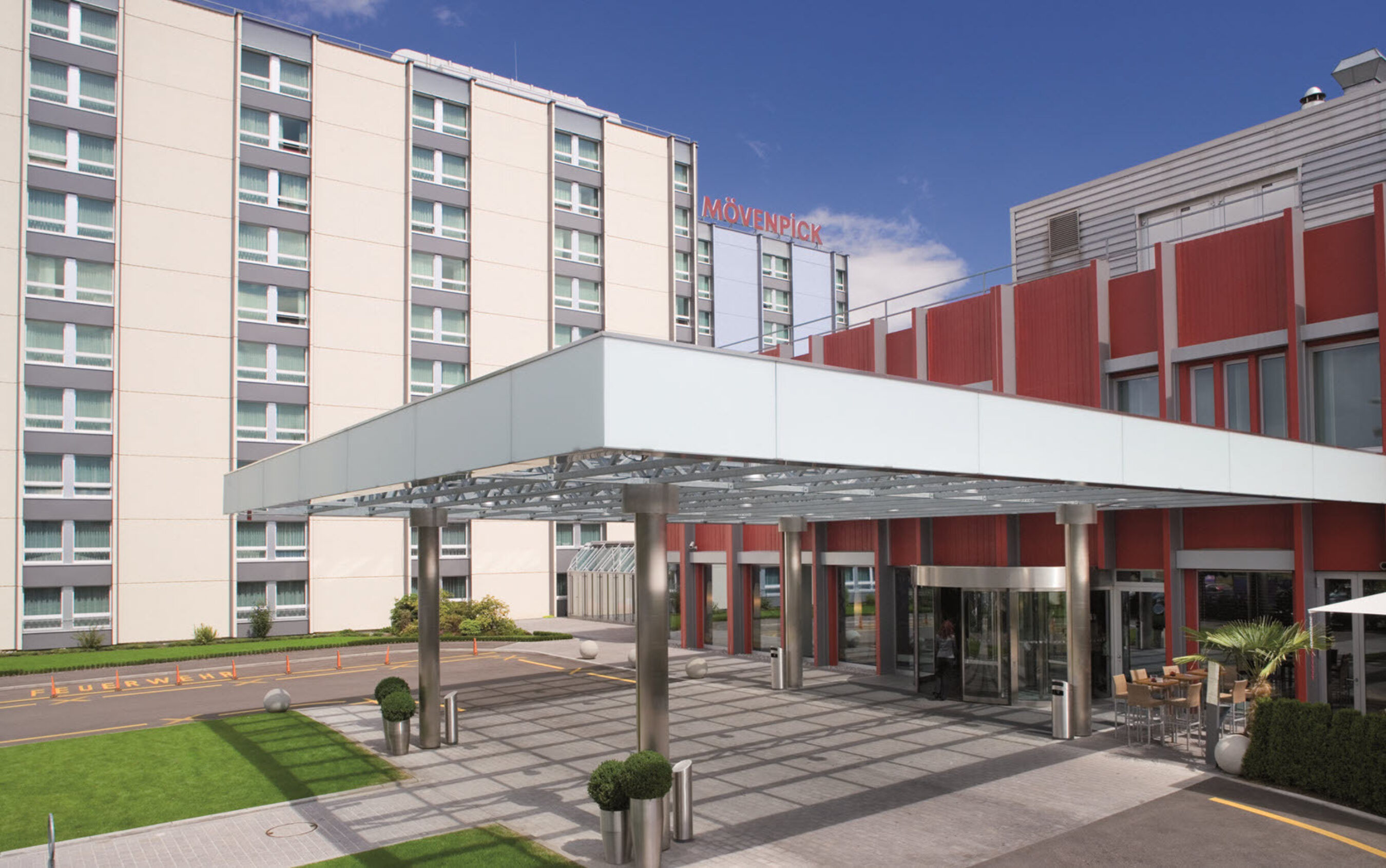Zürich Glattbrugg Mövenpick Zürich Airport Aussenansicht