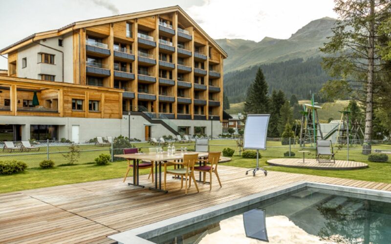 Valbella Resort Lenzerheide - RAUS AUS DEM BÜRO. REIN IN NEUE IDEEN