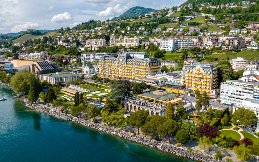 KW 13 im 2026 NS weekly FAIRMONT Montreux Palace Hotel Special Westschweiz hotelbooker ch Gmb H MICE Service