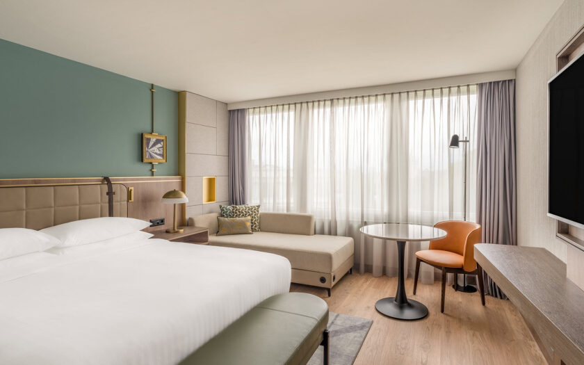 KW 19 im 2026 NS weekly Zürich Marriott Hotel Stadt Renovation Zimmer hotelbooker ch Gmb H MICE Service