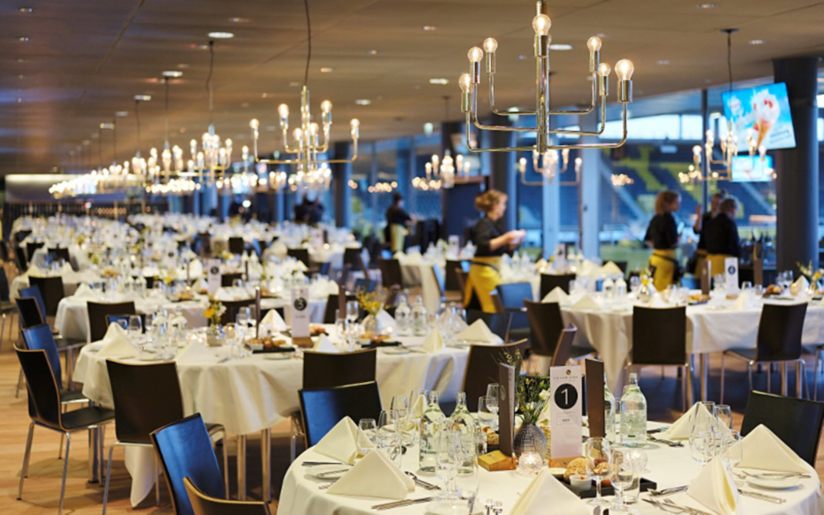 Bern Wankdorf Stadion Seminarraum festlich