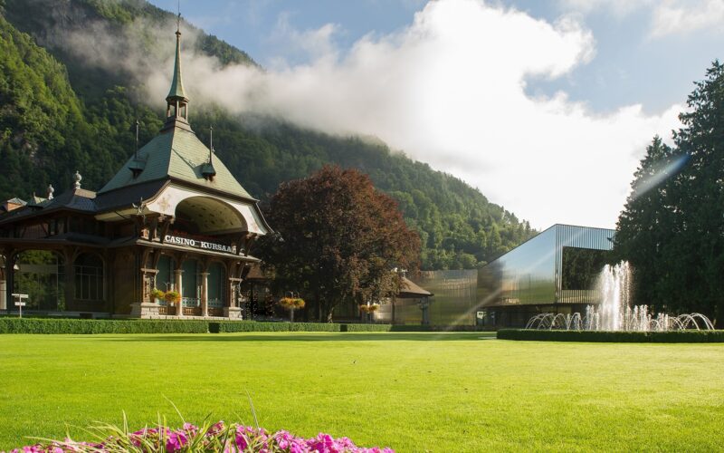 Hohe Berge, starke Location - Tagen & Feiern im Kursaal Interlaken
