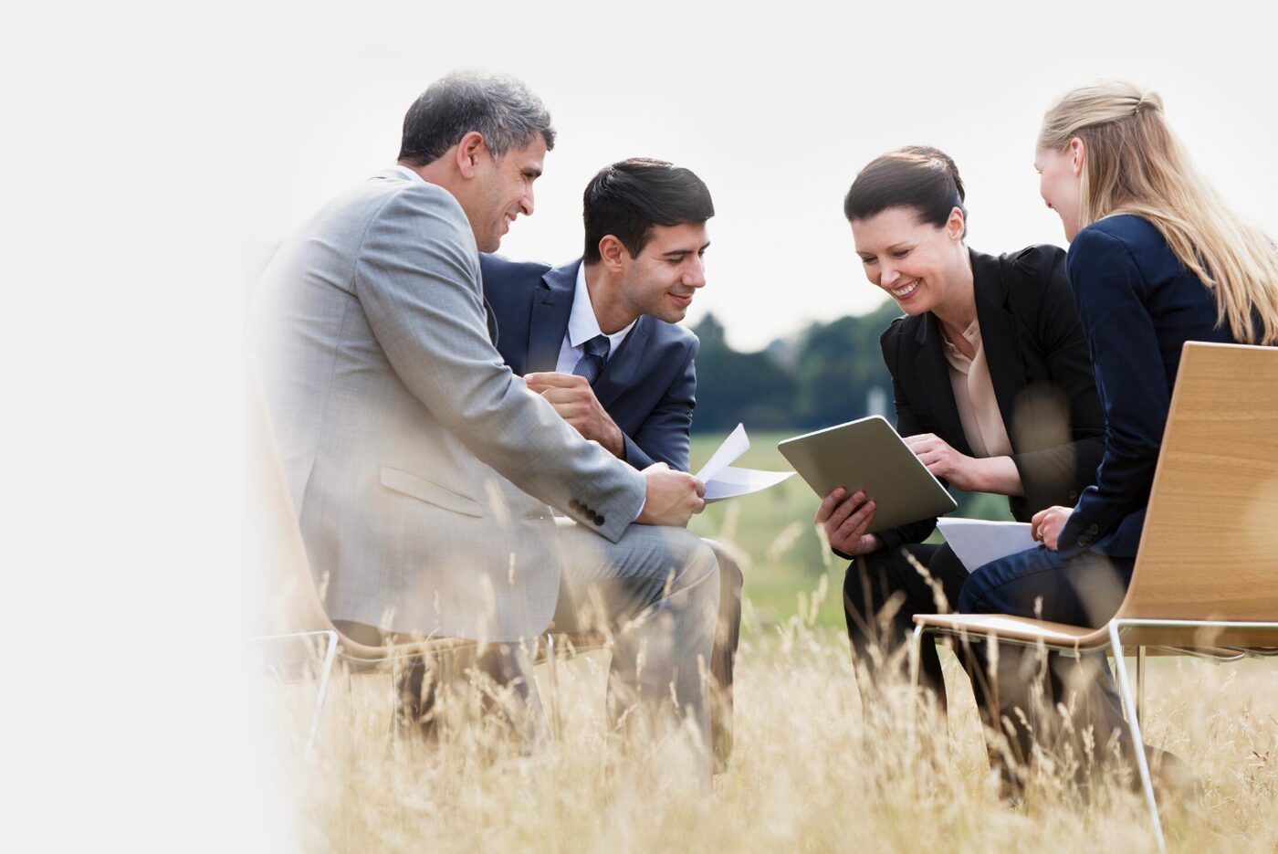 Become a hotelbooker partner now and benefit