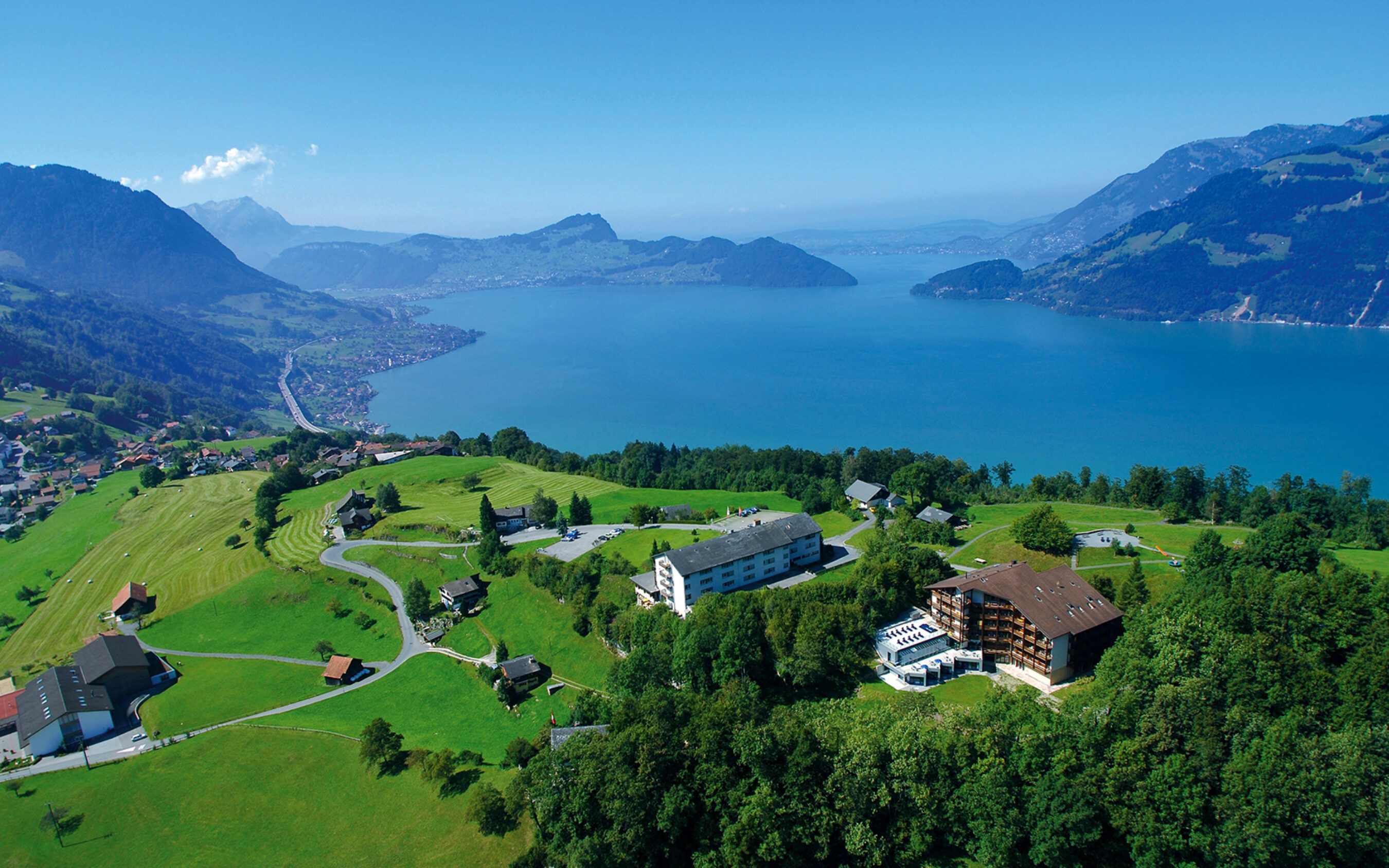 Emmetten seeblick hoehenhotel hotelbooker 01